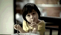 kid eating