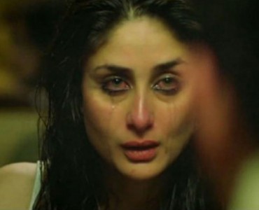 kareena cries tears makeup