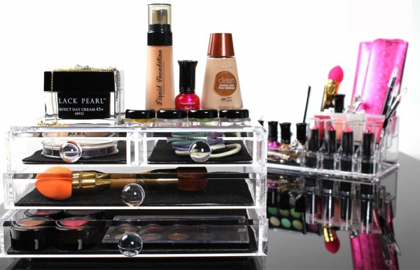 the cosmopolitan makeup organizer for all that 21st century luxury you expect