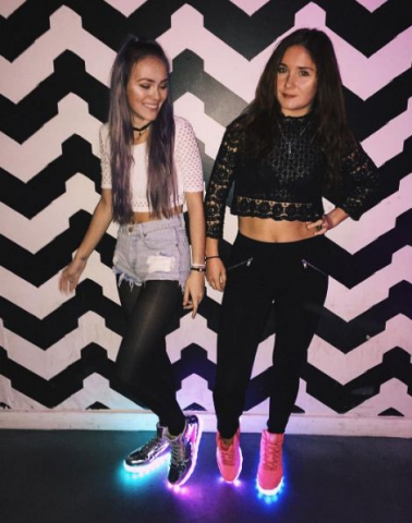 edm and rave fans are loving this new trend the led shoes from neonsneaker com