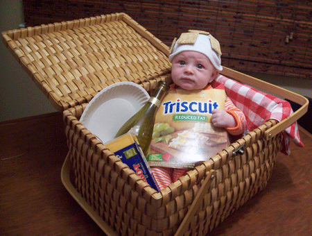 kids in food costumes