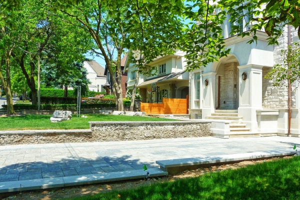 get the best toronto property maintenance driveway contractor services