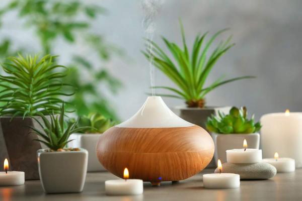 learn the benefits of aromatherapy amp essential oil diffusers with this purespa