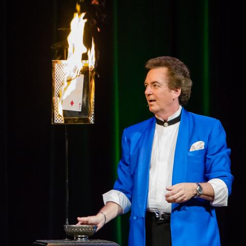 as a houston entertainer and professional magician performing at prestigious soc