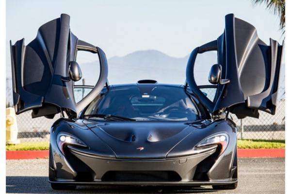 the best ahwatukee foothills auto glass shop to repair your windshield or car wi