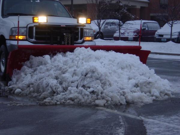 team green outdoor provides professional snow removal and land care services in 