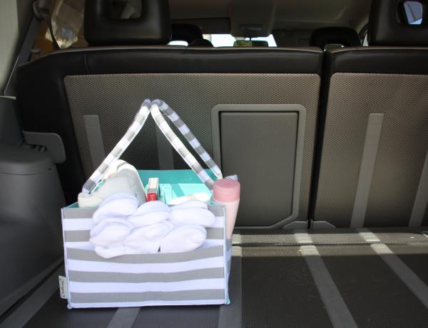organize your baby diaper accessories with this gender neutral tote bag from ara
