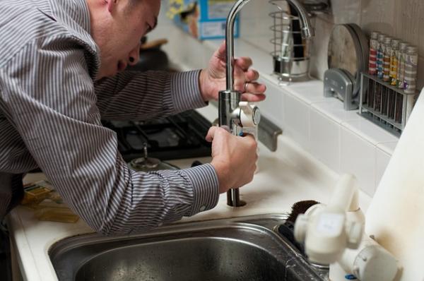 trusted plumber in hayward ca offers reliable professional plumbing services