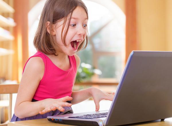 discover the best learn to code for kids online programming course here