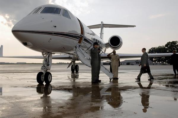 get the best private jet charters for rapid amp convenient luxury flight booking