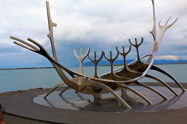 the best iceland 6 day itinerary guided tour vacation package for travel lovers