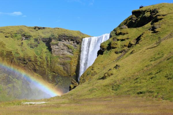 the best iceland 6 day itinerary guided tour vacation package for travel lovers