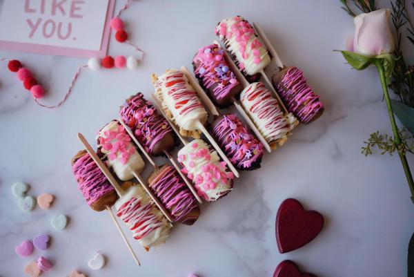 gift your valentine with unique delicious delights from lea lana s bananas