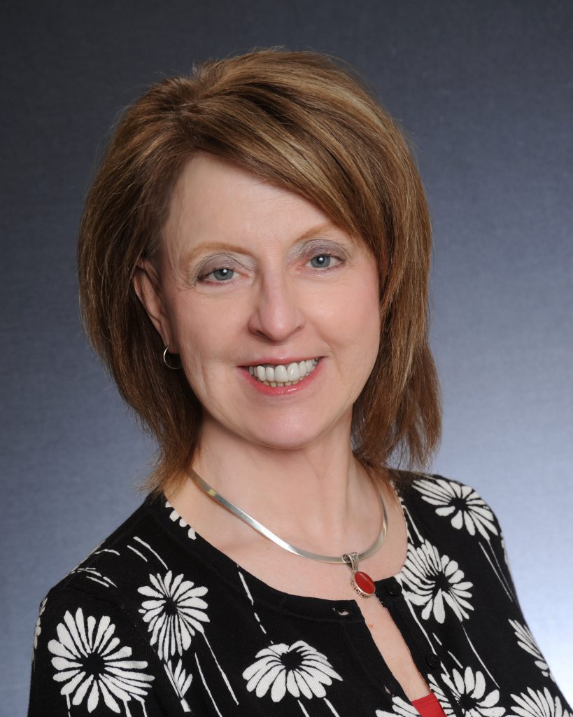 Sell Your Luxury Quad Cities Home With Donna Arnold Of Keller Williams