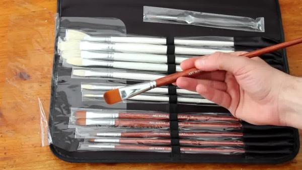 Find The Best Oil Painting Brushes Set For Beginners And Aspiring Artists