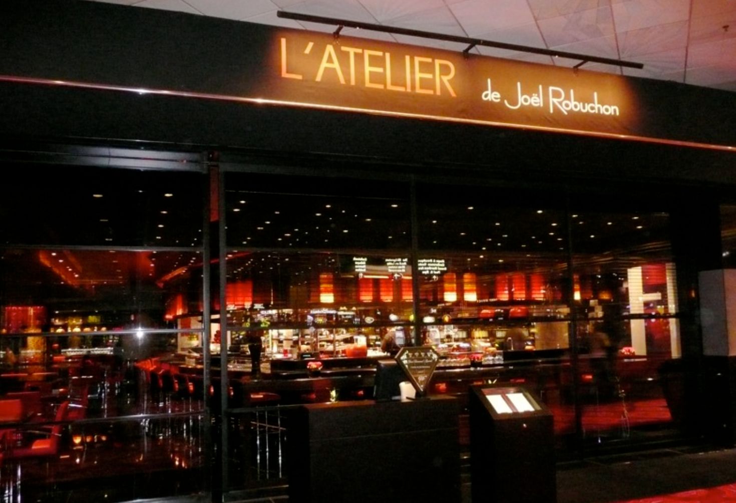 L'Atelier de Joël Robuchon - Things To Do at Pont Alexandre III Bridge Paris Olympics 2024 | Top Attractions, Night Life, Restaurants